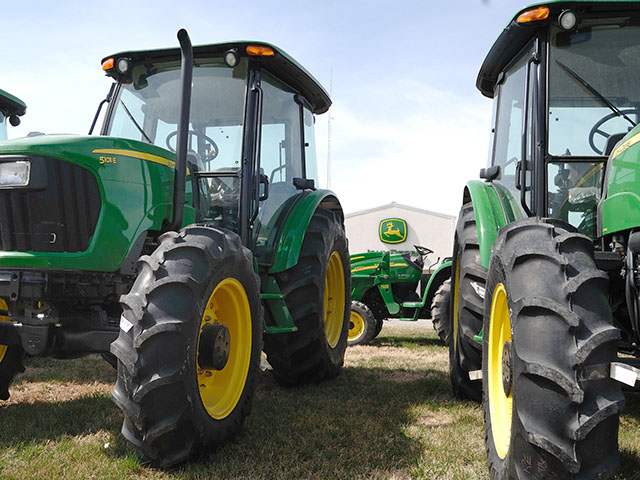 Despite the rhetoric, the real issue is: Who has the right to access and modify proprietary software that makes agricultural equipment run? (DTN/The Progressive Farmer photo by Jim Patrico)